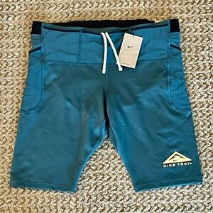 Nike Trail Dri-Fit Lava Loops Running 1/2 Tights Green Mens Size XL DV9307-309